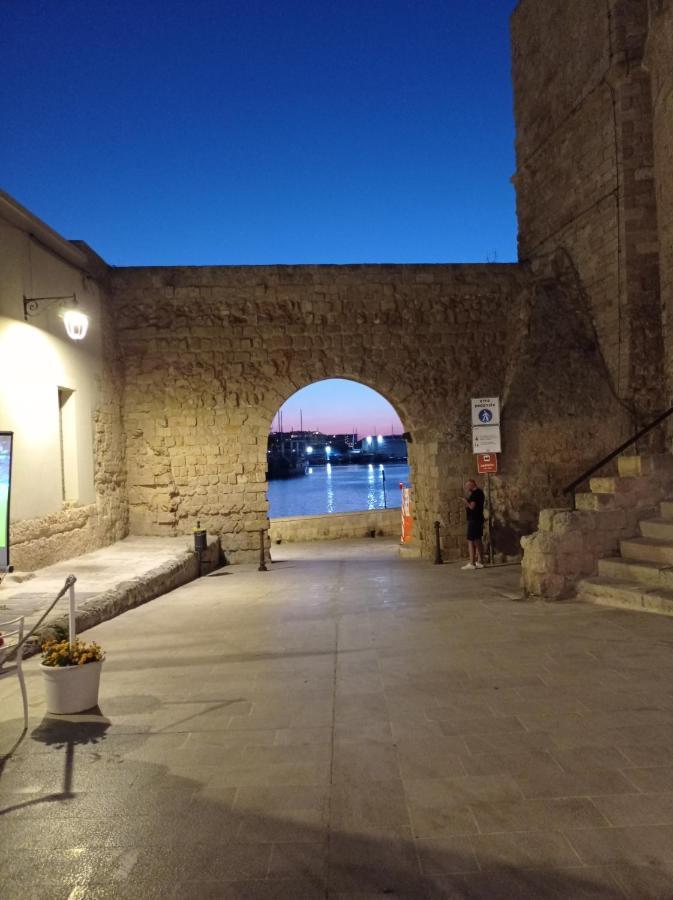 Monopoli Guest House Ba07203091000019440 Exteriör bild